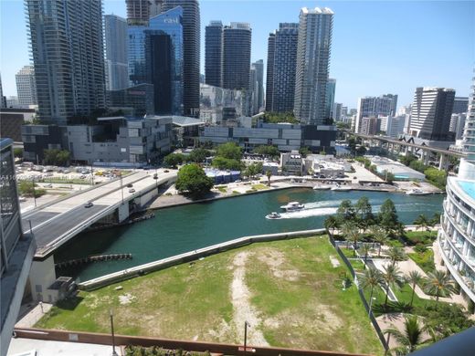 Wohnkomplexe in Miami, Miami-Dade County