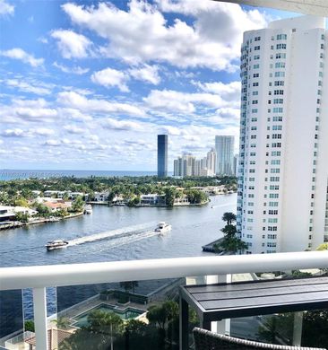 Complesso residenziale a Aventura, Miami-Dade County