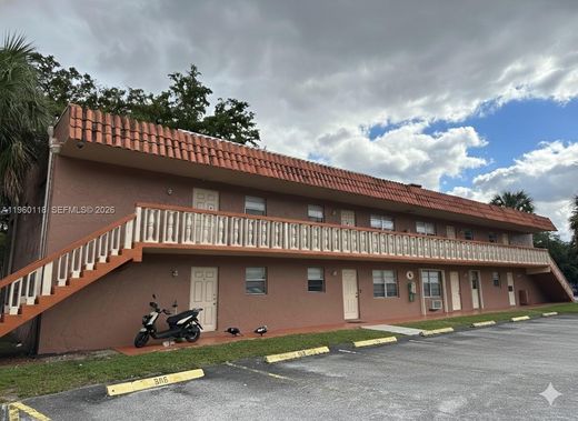 Wohnkomplexe in Davie, Broward County