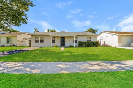 Villa in North Lauderdale, Broward County