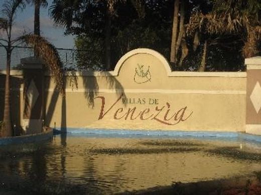 Complexes résidentiels à Sunrise, Comté de Broward