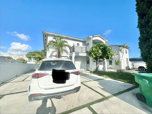 Villa in Miami, Miami-Dade