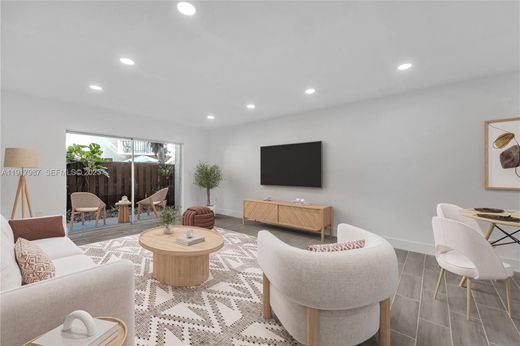 ‏בניין ב  מיאמי, Miami-Dade County