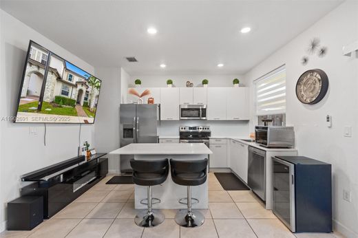 Casa adosada en North Miami, Miami-Dade County