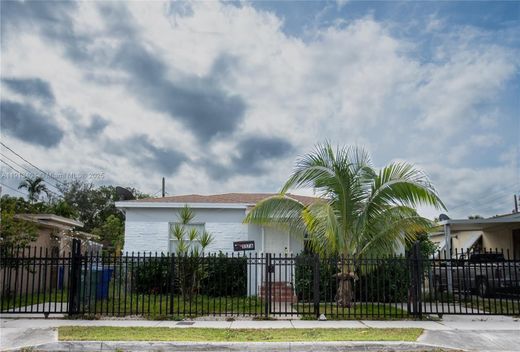 Villa in Miami, Miami-Dade