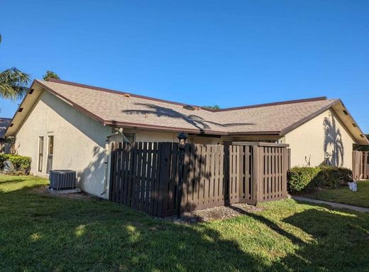 타운 하우스 / Palm Springs, Palm Beach County