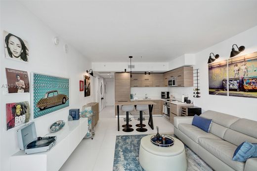 Residential complexes in Miami, Miami-Dade