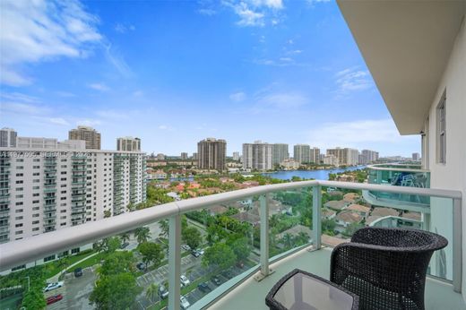 Residential complexes in Sunny Isles Beach, Miami-Dade