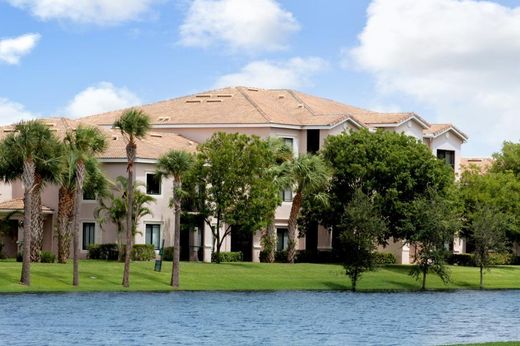Residential complexes in Palm Beach Gardens, Palm Beach