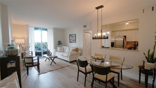 Complexes résidentiels à Miami, Comté de Miami-Dade
