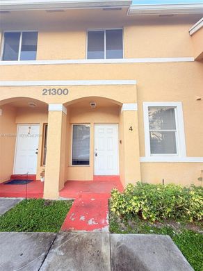Residential complexes in Miami, Miami-Dade