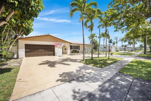 Villa in Plantation, Broward County
