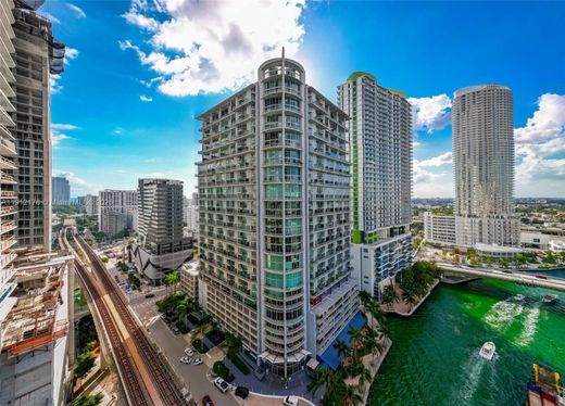 Residential complexes in Miami, Miami-Dade