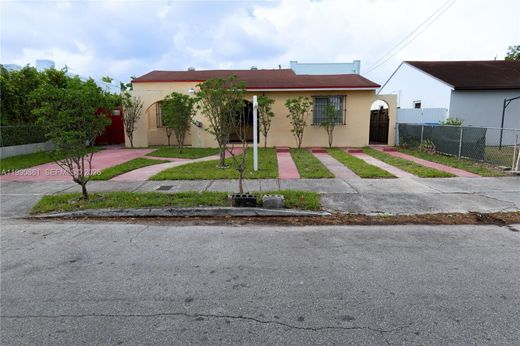 Villa in Miami, Miami-Dade