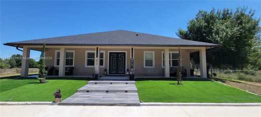 Clewiston, Hendry Countyのヴィラ