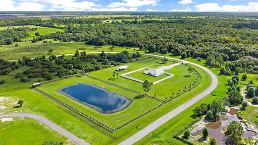 Villa a Okeechobee, Okeechobee County