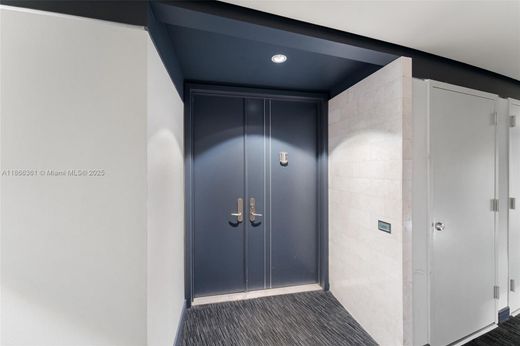 Complesso residenziale a Miami, Miami-Dade County