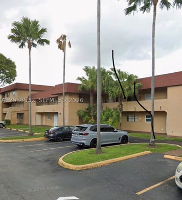 Residential complexes in Miami, Miami-Dade
