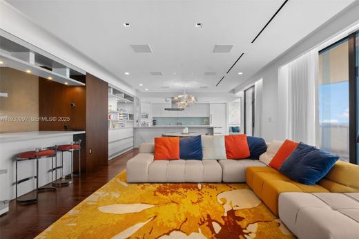 Komplex apartman Bal Harbour, Miami-Dade County