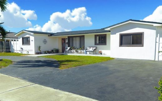 Villa à Hialeah, Comté de Miami-Dade