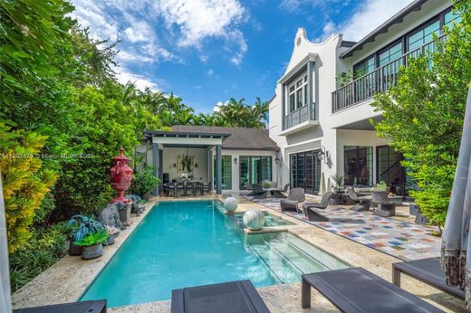 ﻓﻴﻼ ﻓﻲ ميامي، فلوريدا, Miami-Dade County