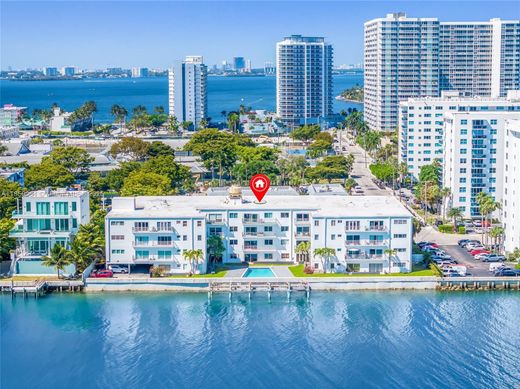 콘도미니엄 / North Bay Village, Miami-Dade County