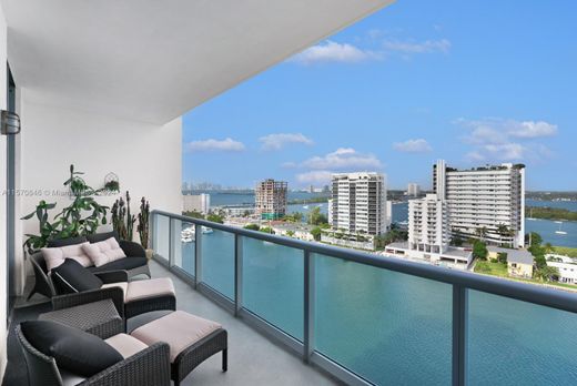 Complesso residenziale a North Bay Village, Miami-Dade County