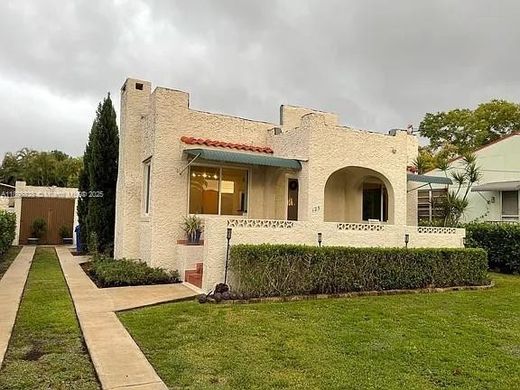 Villa - Miami, Miami-Dade County