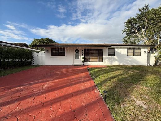 Villa - Hollywood, Broward County