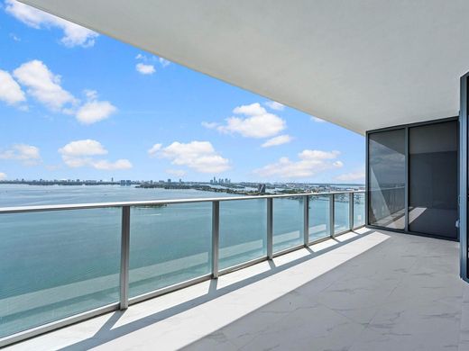 مجمع شقق ﻓﻲ ميامي، فلوريدا, Miami-Dade County