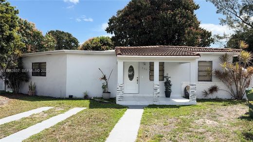 Villa a Hialeah, Miami-Dade County
