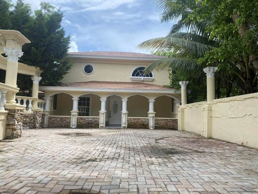Villa in West Palm Beach, Palm Beach