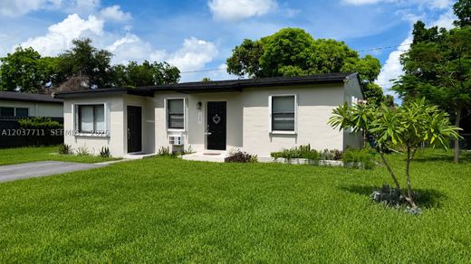Villa a Miami Gardens, Miami-Dade County