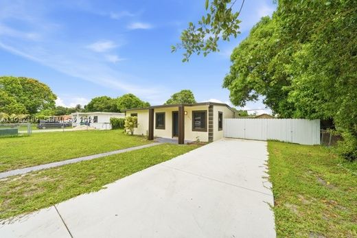Villa in Miami Gardens, Miami-Dade