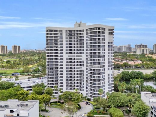 Wohnkomplexe in Aventura, Miami-Dade County