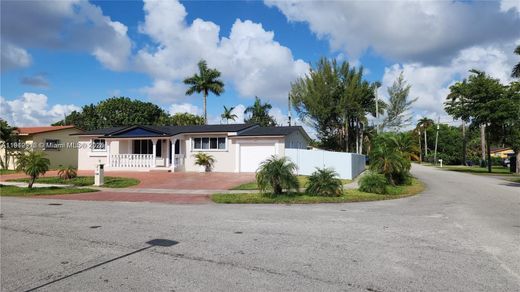 Villa in Miami, Miami-Dade County