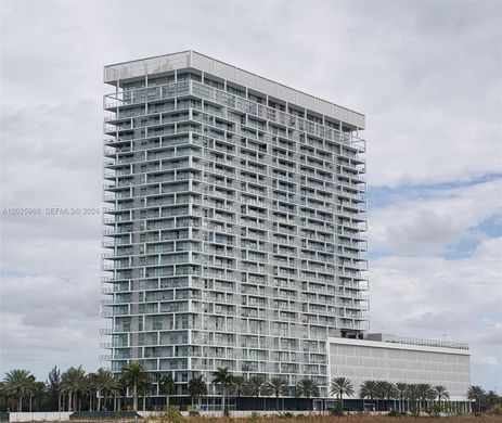Residential complexes in Sunrise, Broward County