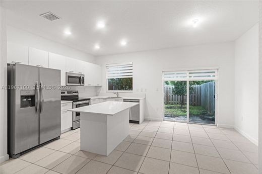 Casa di città a North Miami, Miami-Dade County