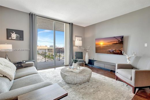 公寓楼  Hollywood, Broward County