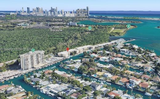 Wohnkomplexe in North Miami, Miami-Dade County