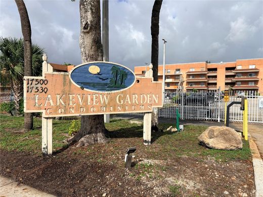 Complesso residenziale a Hialeah, Miami-Dade County