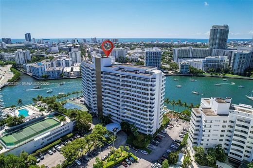 Complesso residenziale a Miami Beach, Miami-Dade County