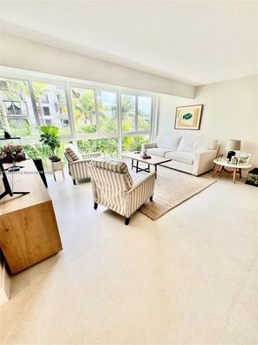 Complexes résidentiels à Key Biscayne, Comté de Miami-Dade