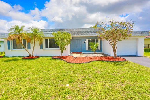 Villa in Tamarac, Broward County
