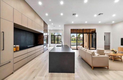 Villa in Parkland, Broward County