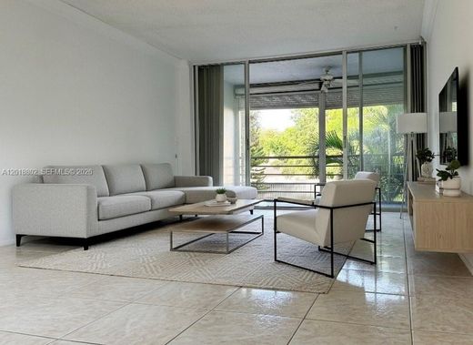 Residential complexes in Davie, Broward County