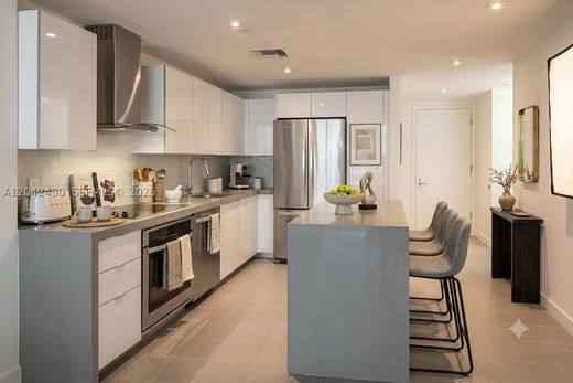 Residential complexes in Miami, Miami-Dade