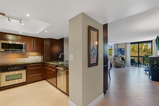 Residential complexes in Pompano Beach, Broward County