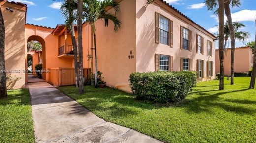 Kamienica w Miami Lakes, Miami-Dade County