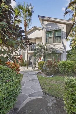 Residential complexes in Wellington, Palm Beach